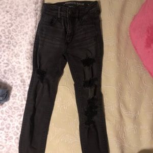 Black American Eagle ripped Super Stretch jeans